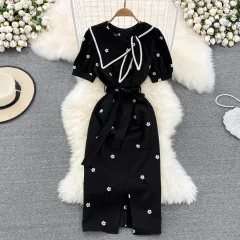 Retro Temperament Bow Tie Embroidered Waist A-line Dress - Black - View 1