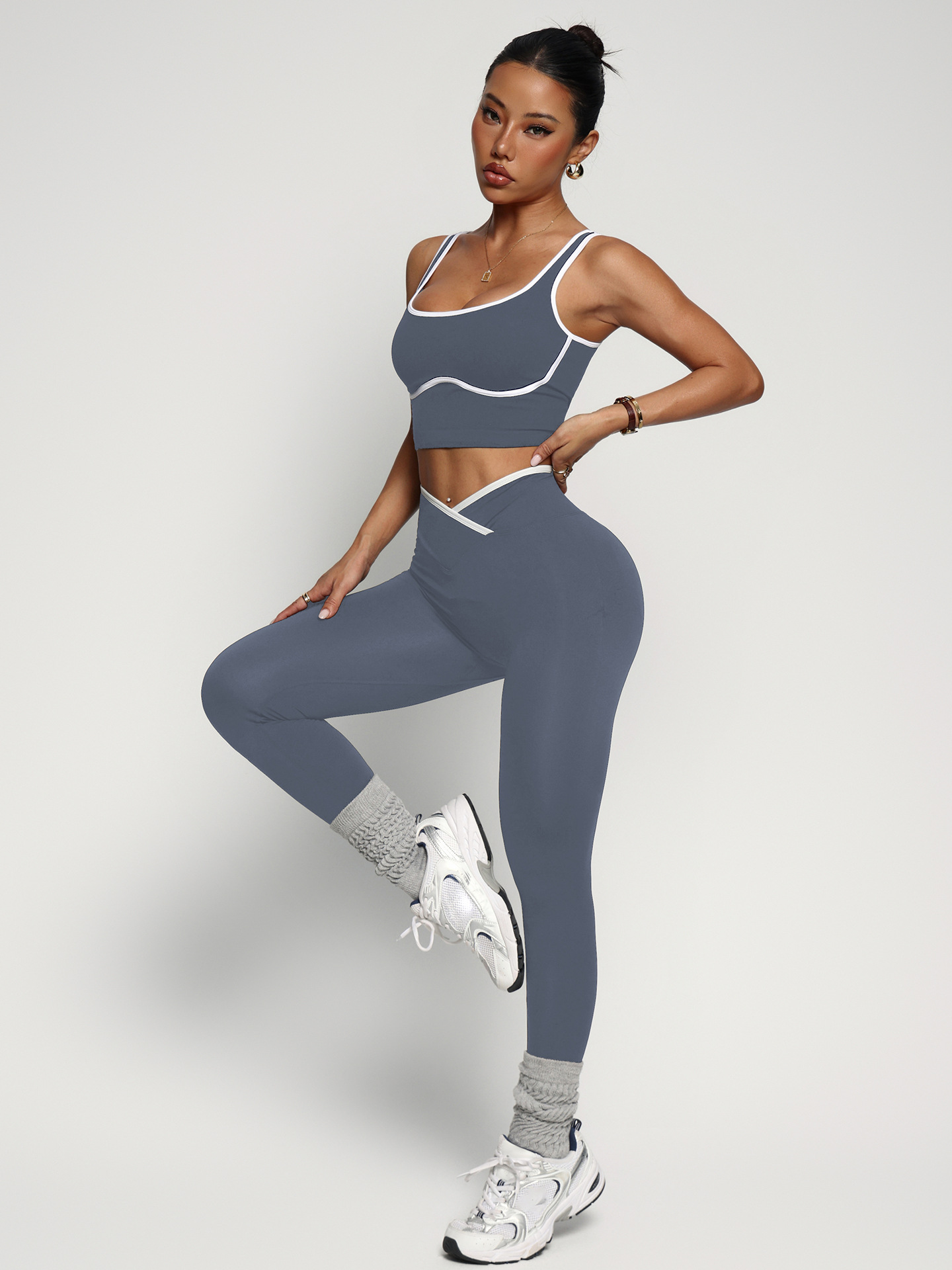 Women's Workout Outfit Set Including Sports Bra Tank Top & High Waist Butt Lifting Yoga Pants 2