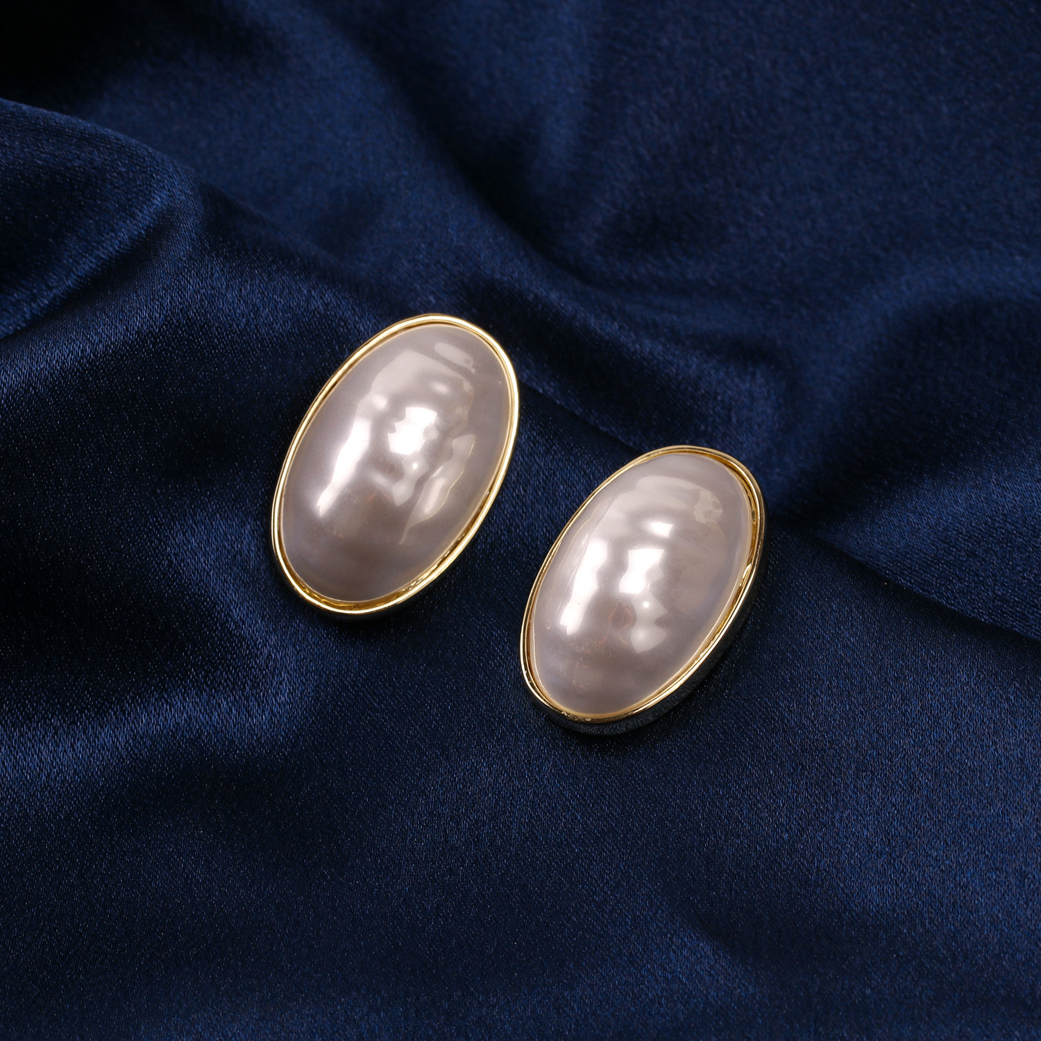 Imitation Pearl Simple Retro Temperament Commuter Silver Needle Earrings Women