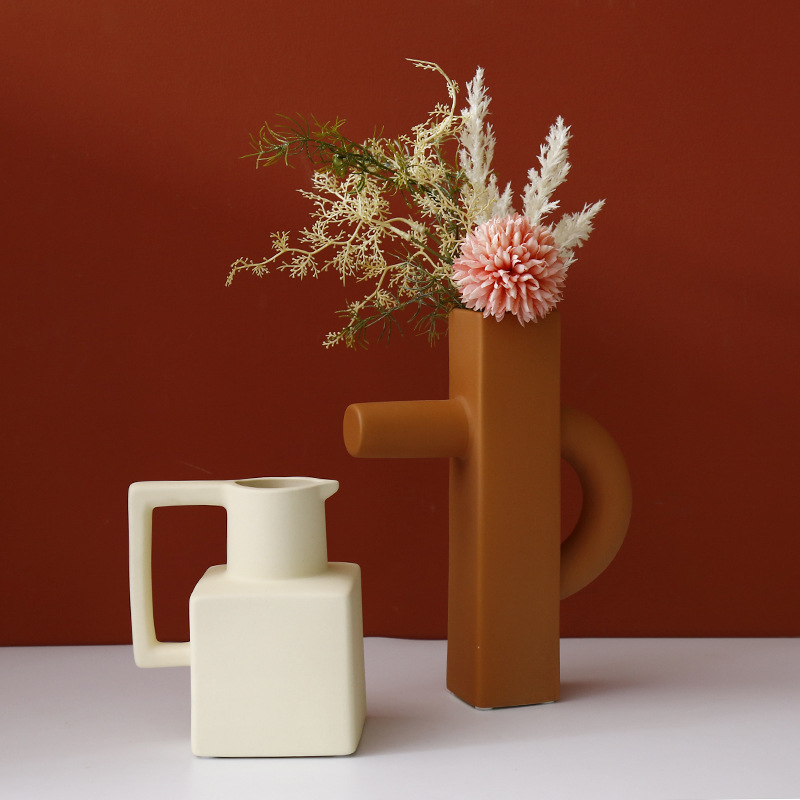 Title 19, Creative Simple Geometric Ceramic Small Vase