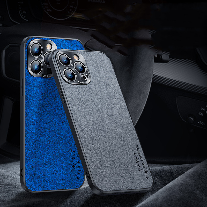 Simple And Stylish Flip Fur Phone Case Protector - Image 3