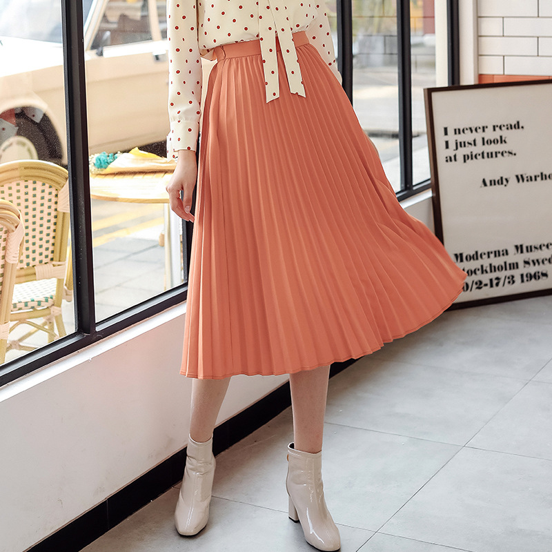 Title 3, Pleated skirt for age-reducing fashion, all-mat...