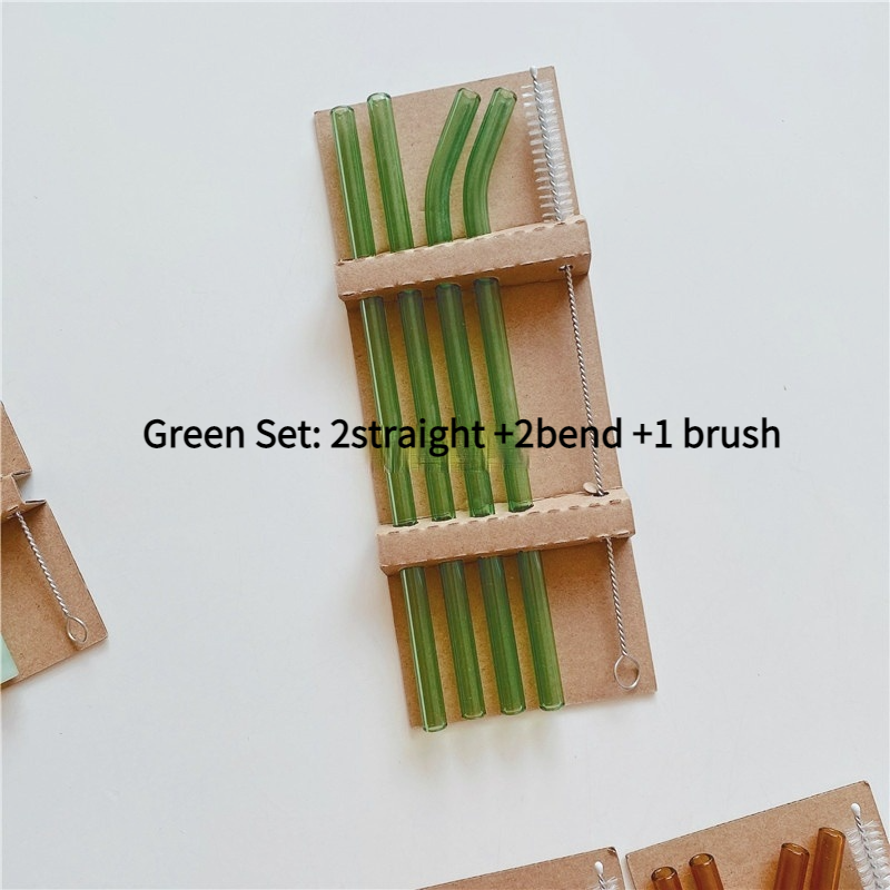 Straw set green