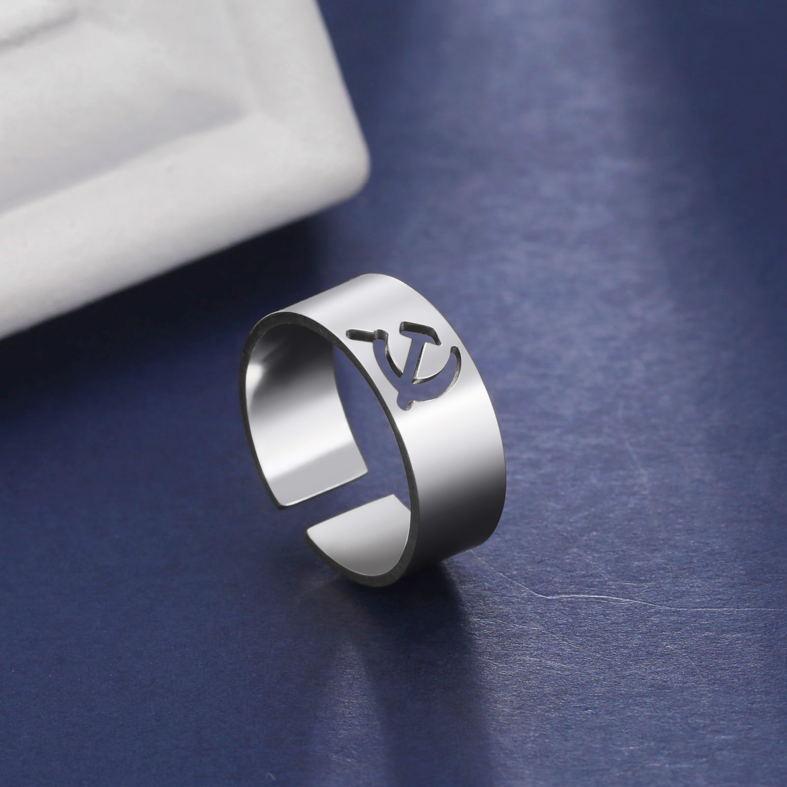 Men's Stylish And Simple Personality Stainless Steel Sickle Hammer Titanium Steel Ring