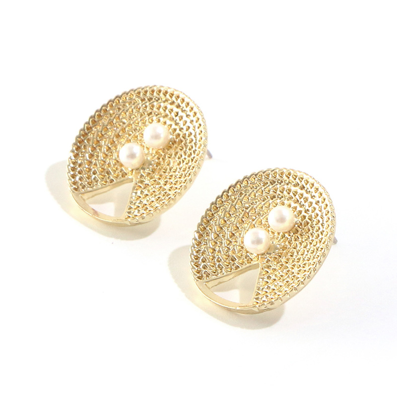 French New Round Pearl Earrings For Women
