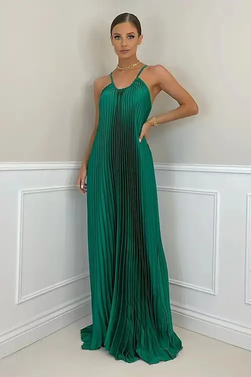 Holiday Banquet Simple Temperament Pleated Long Halter Dress