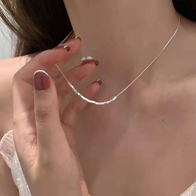 Simple All-match Small Square Necklace Female Clavicle Chain