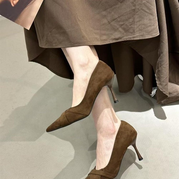 2025 Fall New French Retro Suede Pointed-Toe Stiletto Pumps For Women