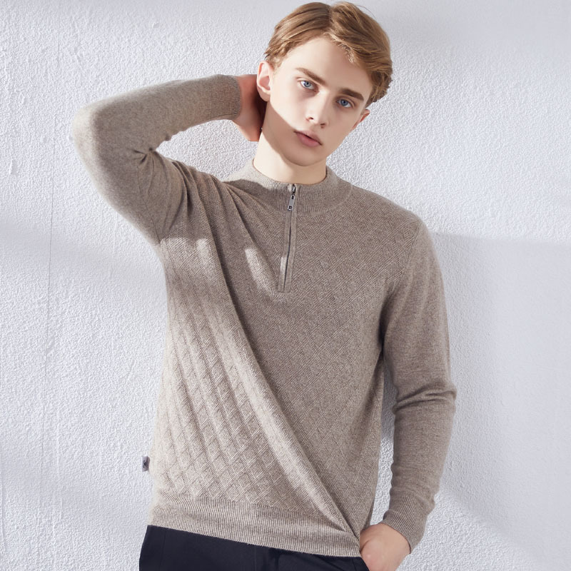 Title 5, Maglione casual in cashmere con collo alto a me...