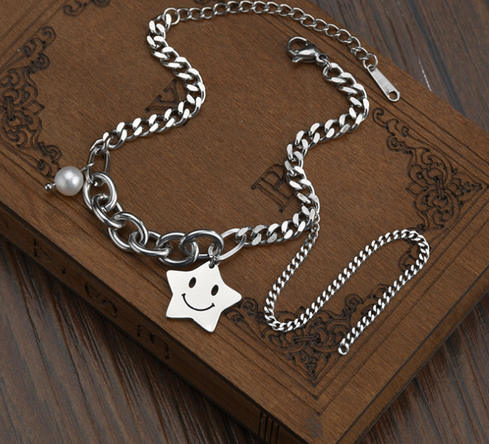 Stainless Steel Five-pointed Star Ladies Bracelet
