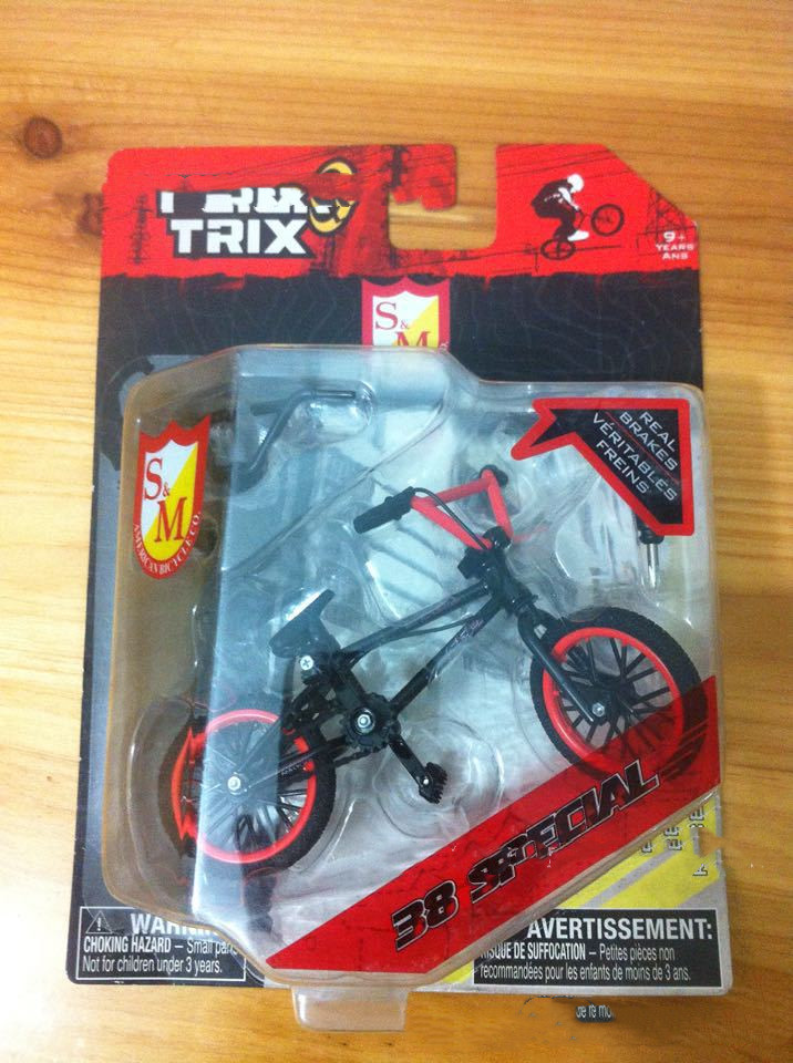 Title 8, Modello in lega BMX da dito Mini