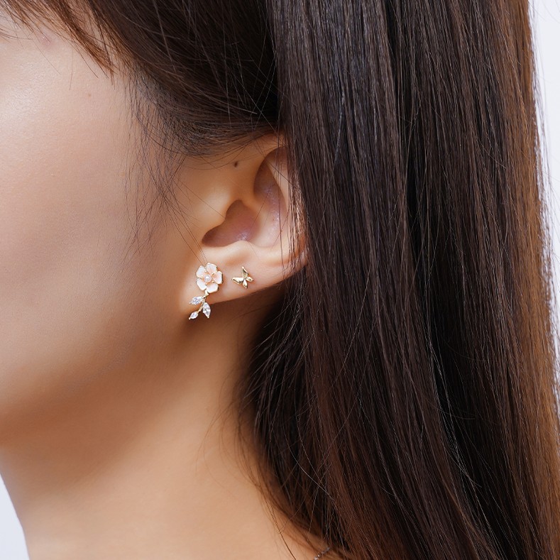 Title 3, Trendy And Unique Flower Earrings For Women