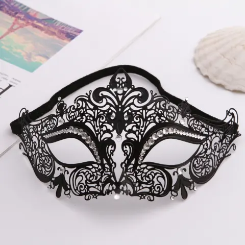 Iron Mask Metal Cat Head White Hollow Diamond Eye
