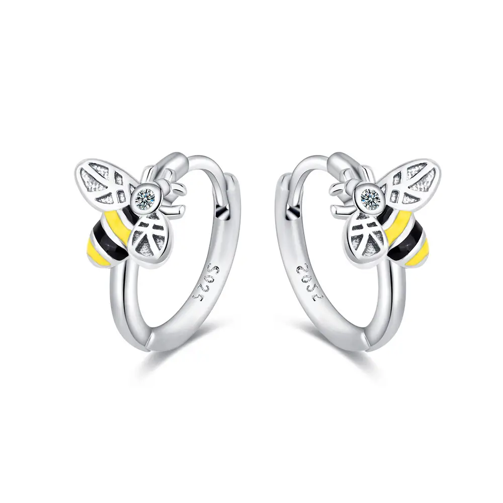 Diamond Inlaid Drip Glue Small Bee Ear Buckle