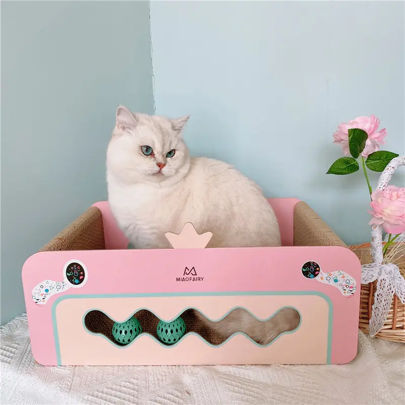 Girl's Heart Corrugated Cat Scratch Board Crown Cat Litter