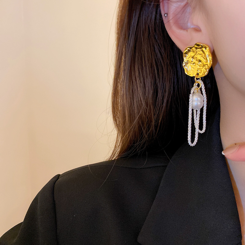 Pearl Fold Flower Chain Tassel Earrings