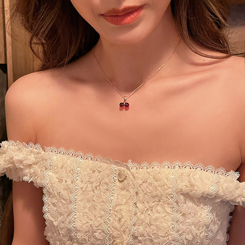 Title 2, Red Cherry Pendant Necklace Female Clavicle Chain