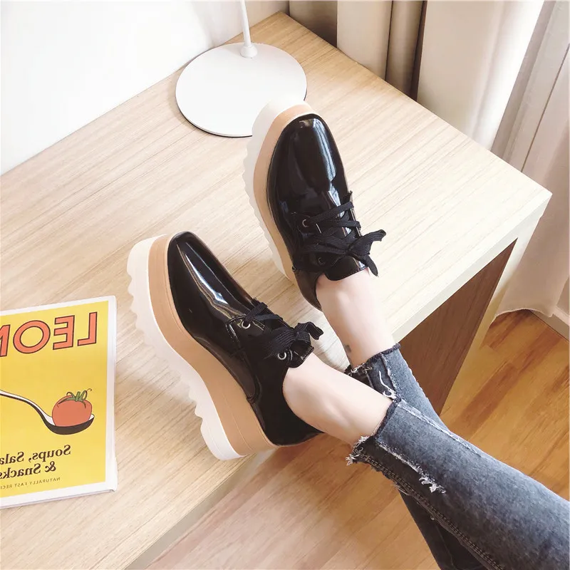 Thick-soled Square Toe Heightened Wedge Shoes - Black