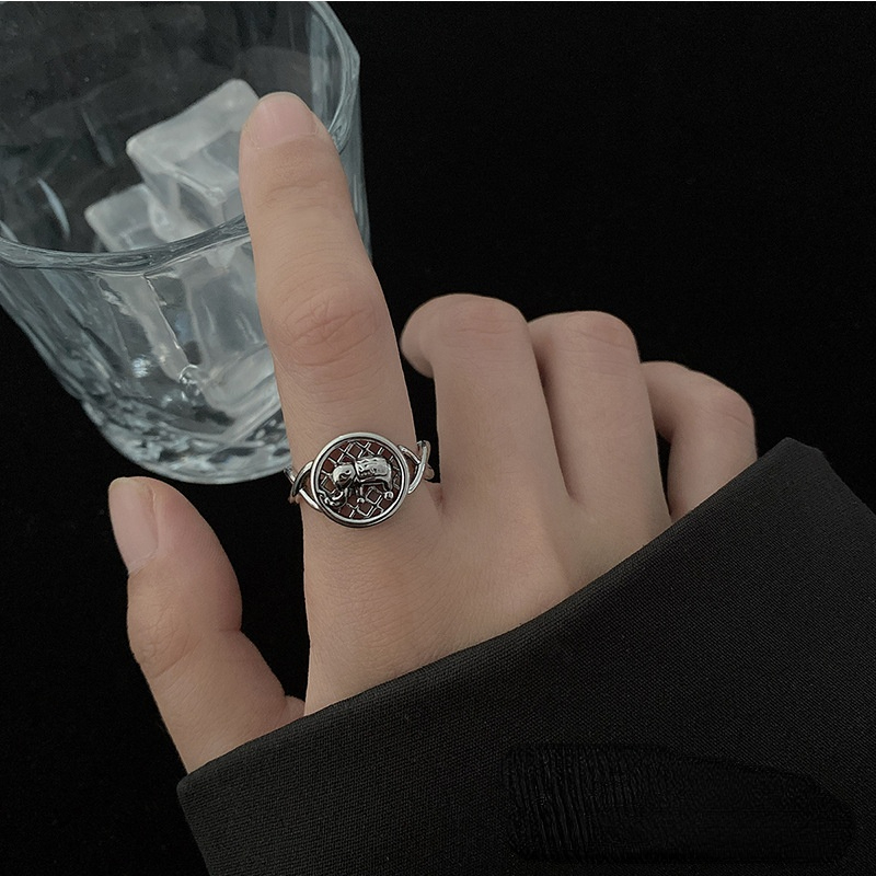 Retro Cold Style Letter Ring Niche Simple