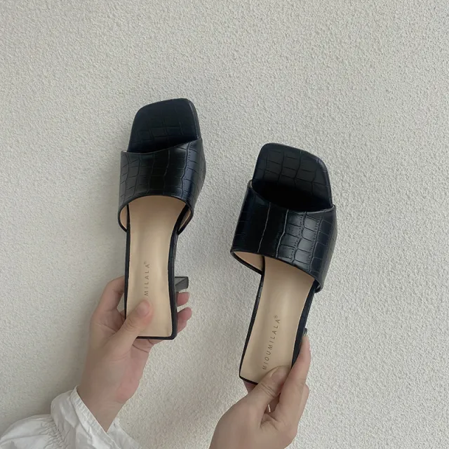 French Open toed Niche Design Flip flops Black - Shop at LoveMi