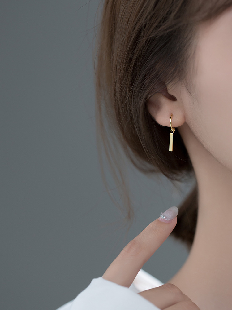 Korean Style Temperament Short Female Earrings