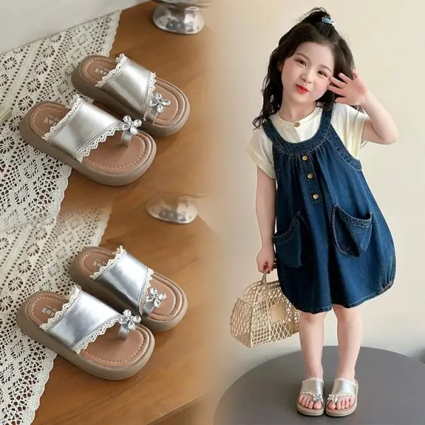 2026 Summer New Girls Outdoor Slippers, Chanel-style