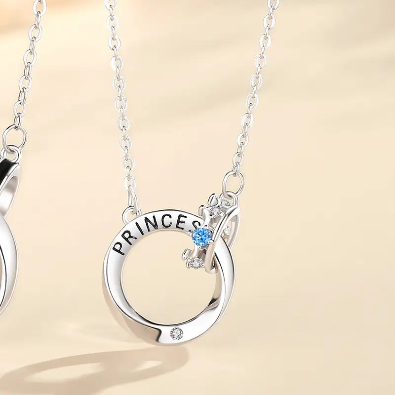 Versatile Double Loop Clavicle Chain