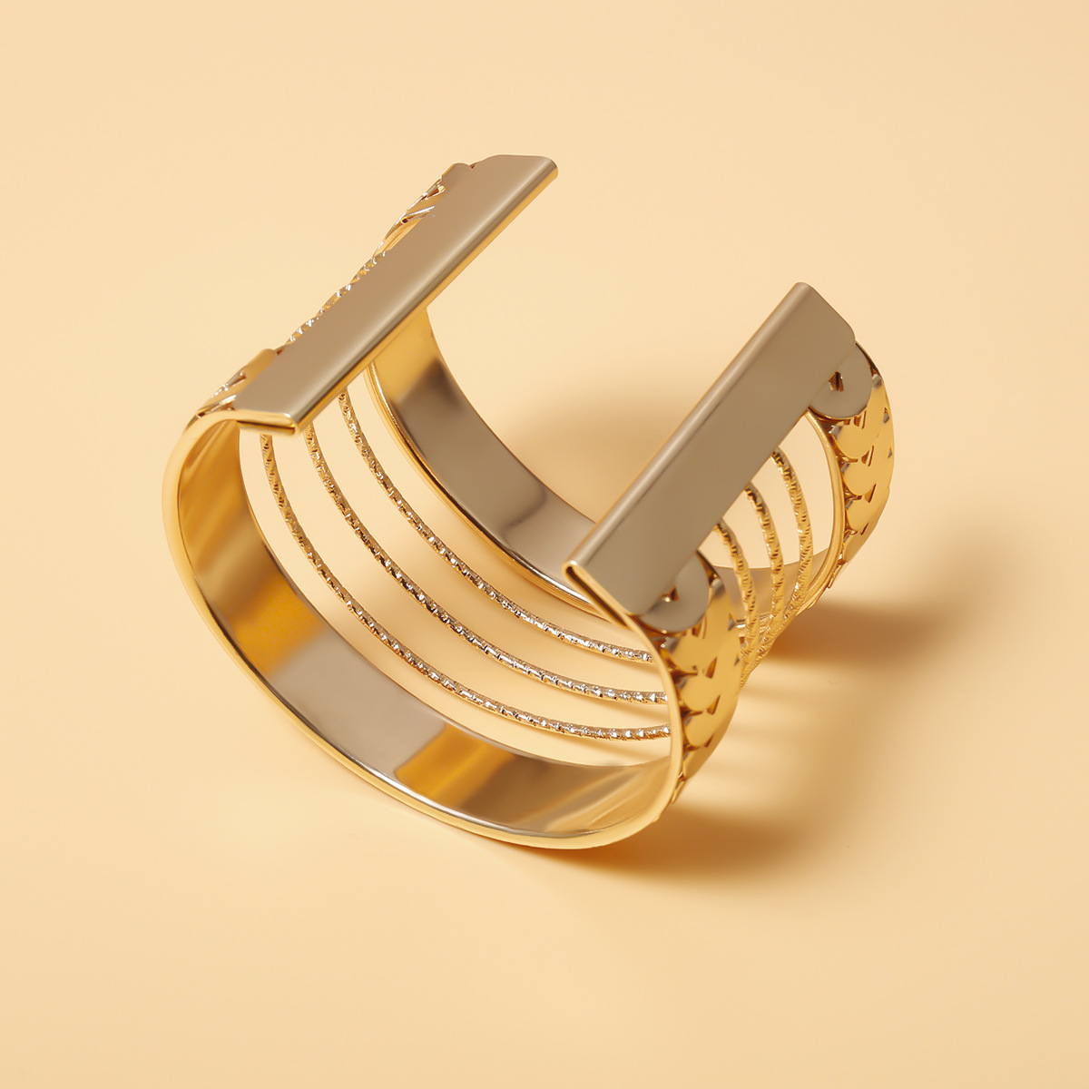 Women's Retro Half Circle Stitching Metal Bracelet