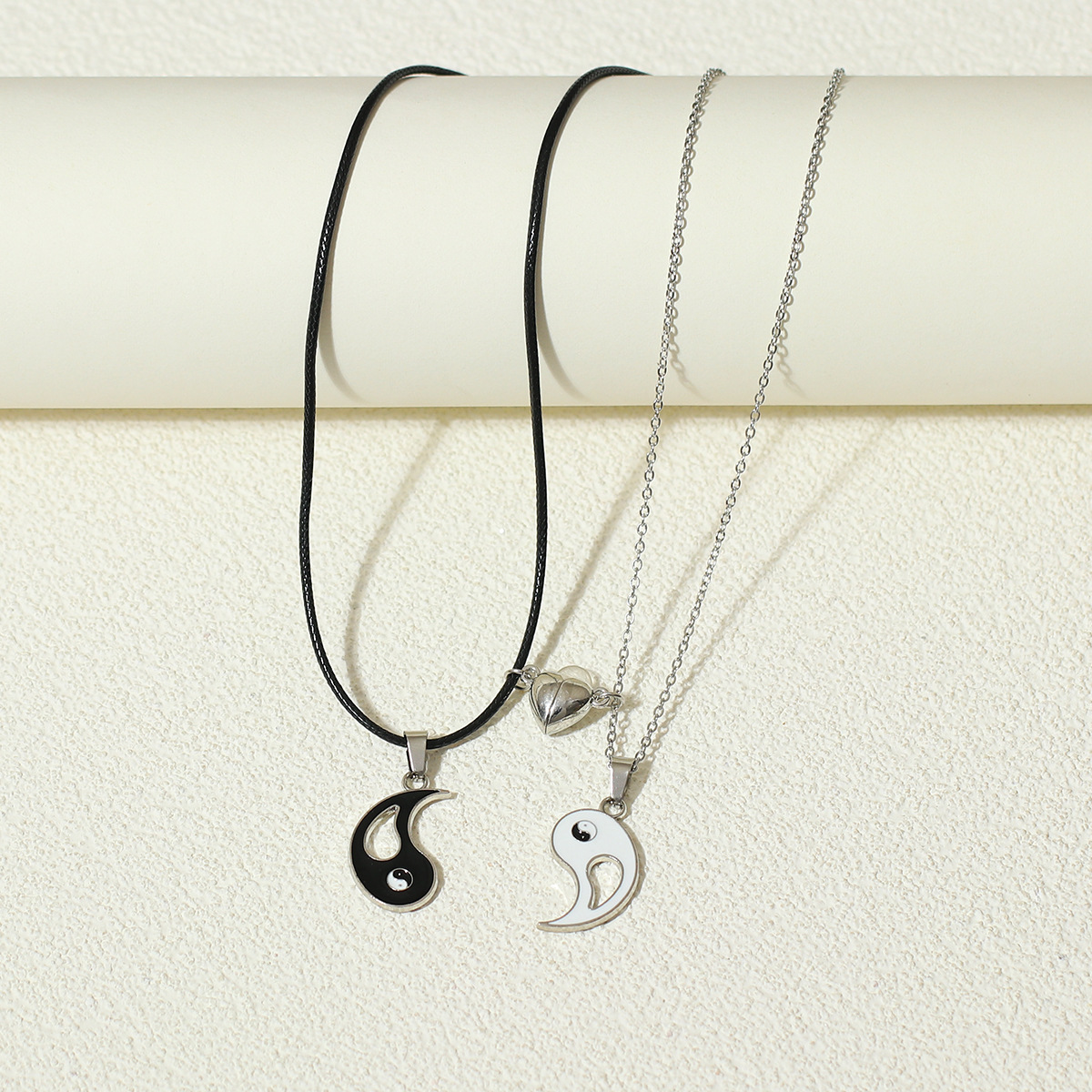 Vintage National Style Hollow Necklace