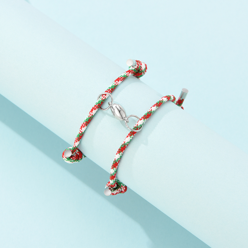 Exquisite And Simple Small Pendant Geometric Square Bracelet