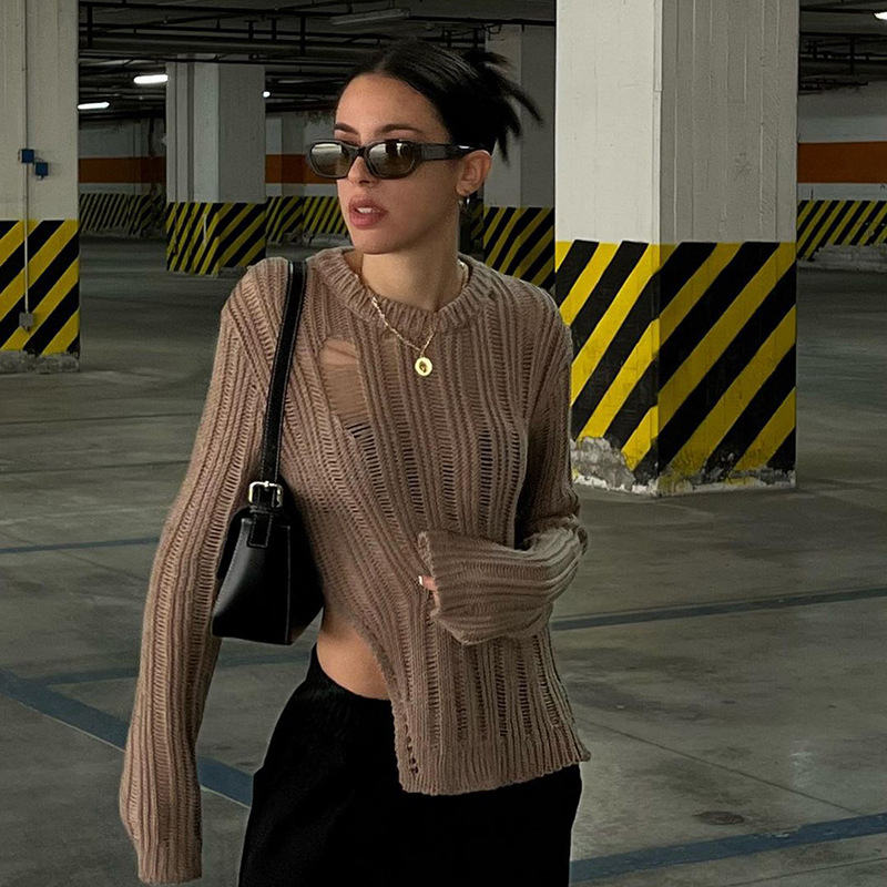 American Vintage Irregular Side Slit Knit Blouse