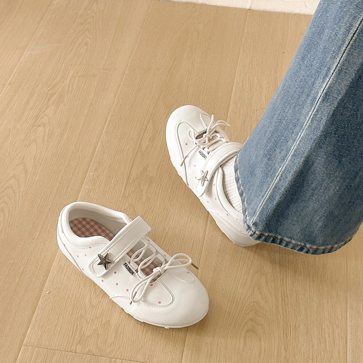 Women's Retro Platform Shallow Slip-on Shoes, 2026 New Height Increasing Versatile German Trainer Flats For Petite Women
