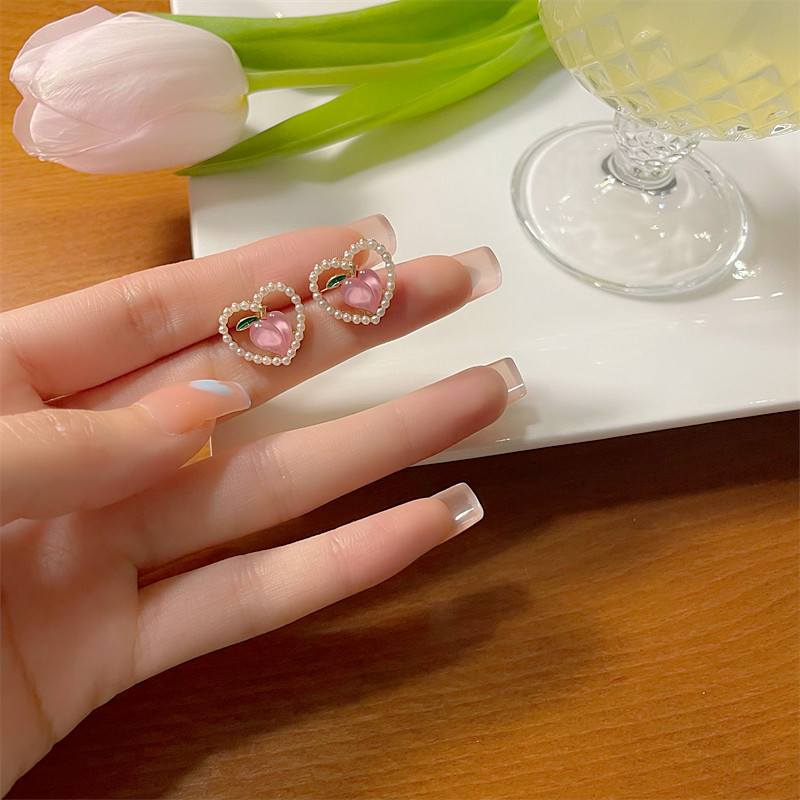 New Temperament Pearl Earrings