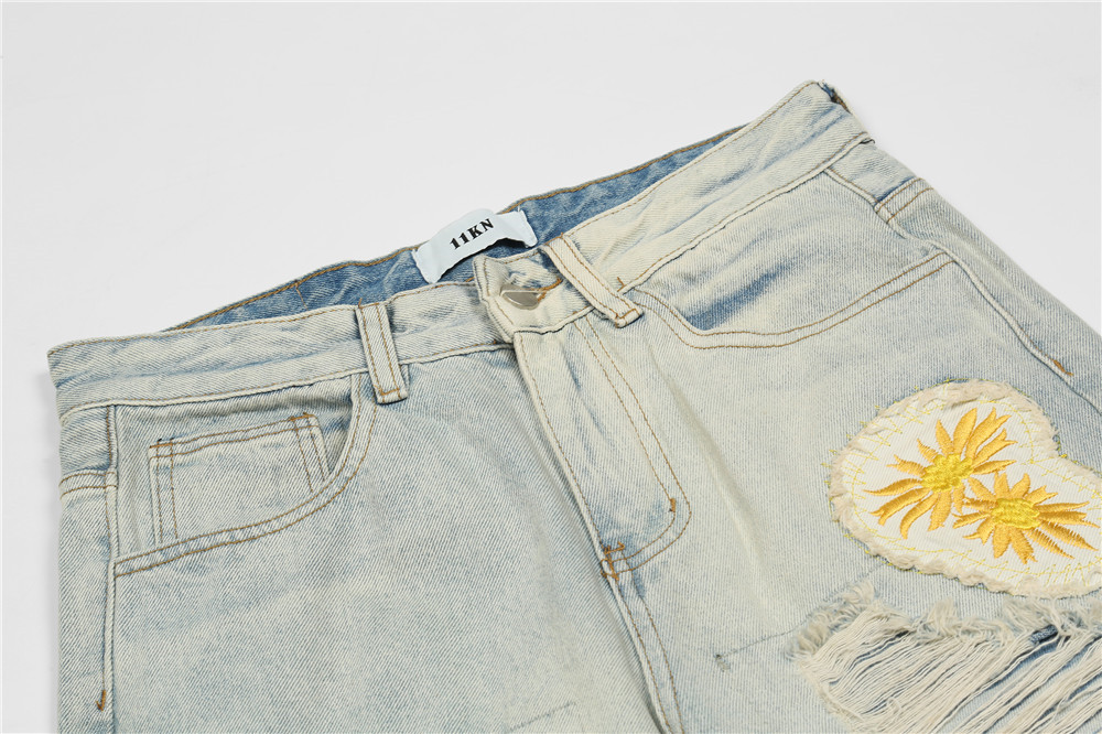 Title 4, Wash Old Jeans With Holes And Patches