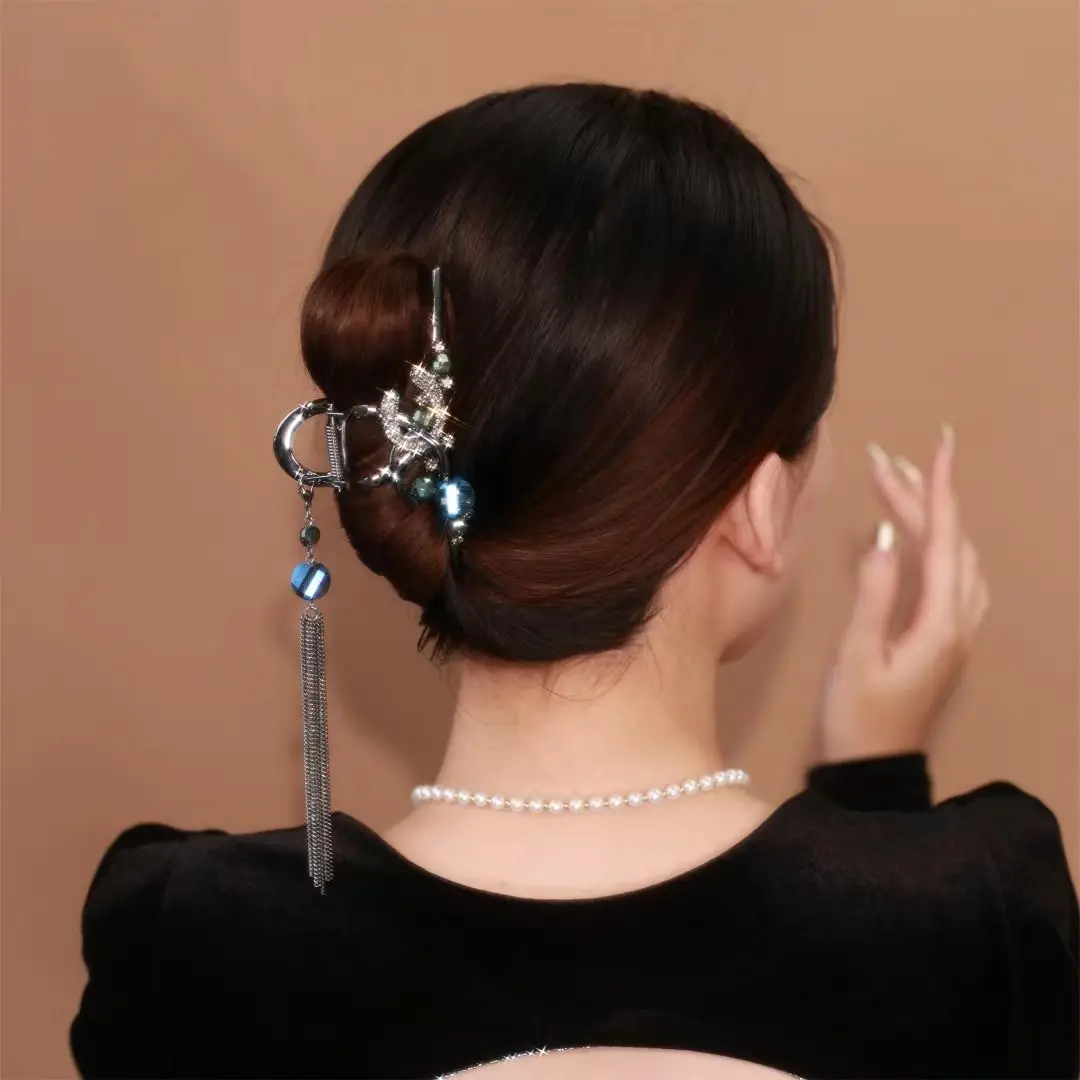 Grab Clip Metal Hairpin Female Back