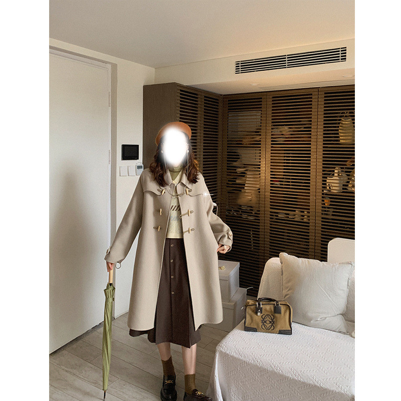 Horn Button Wool Women's Small Woolen Coat