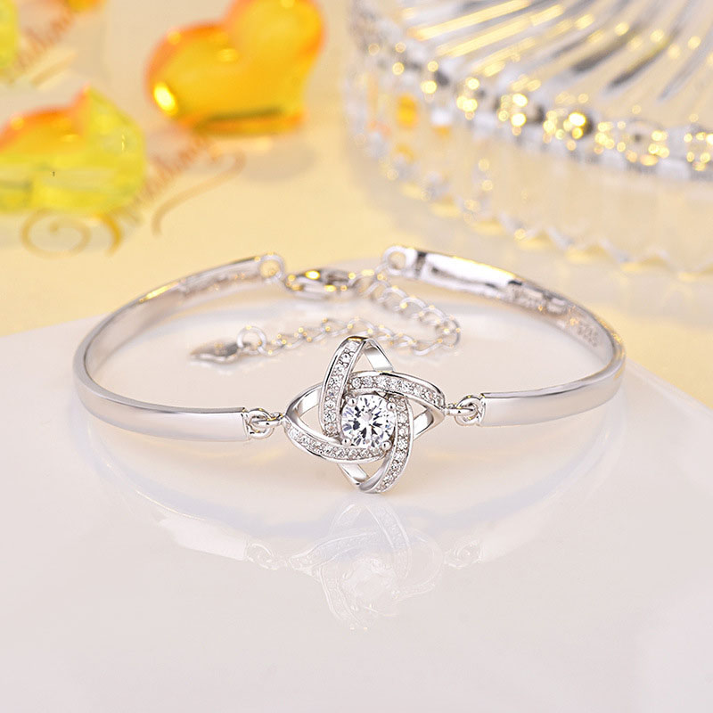 Fashion Simple S925 Sterling Silver Four-leaf Clover Bracelet