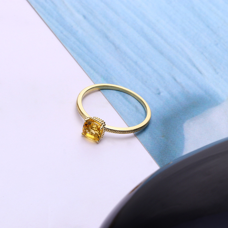 Japanese Luxury Simple Natural Yellow Crystal Birthstone Ring