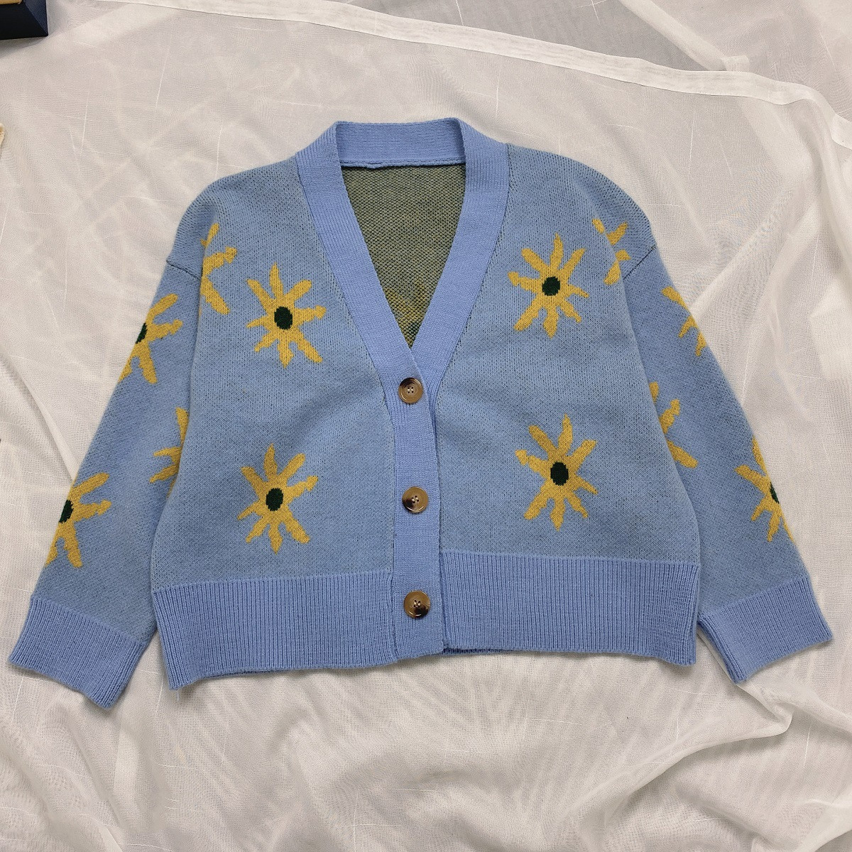 Title 7, College Wind Sunflower Knitted Jacket Loose V-n...