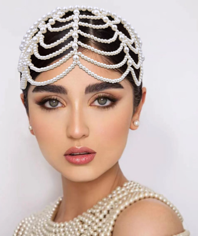 Sweet Bridal Tiara With Pearl Forehead Decoration — foto 4