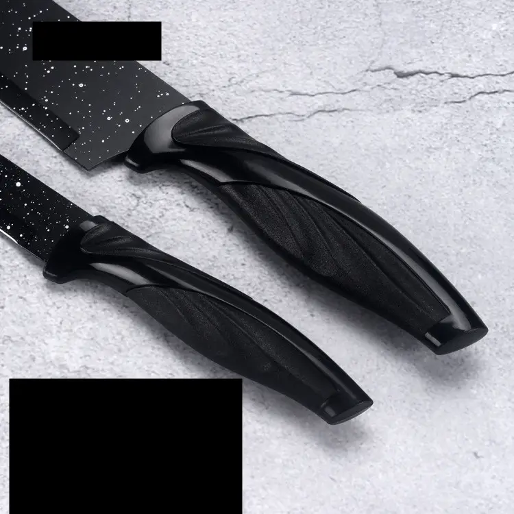 A Full Set Of Kitchen Knives 17
