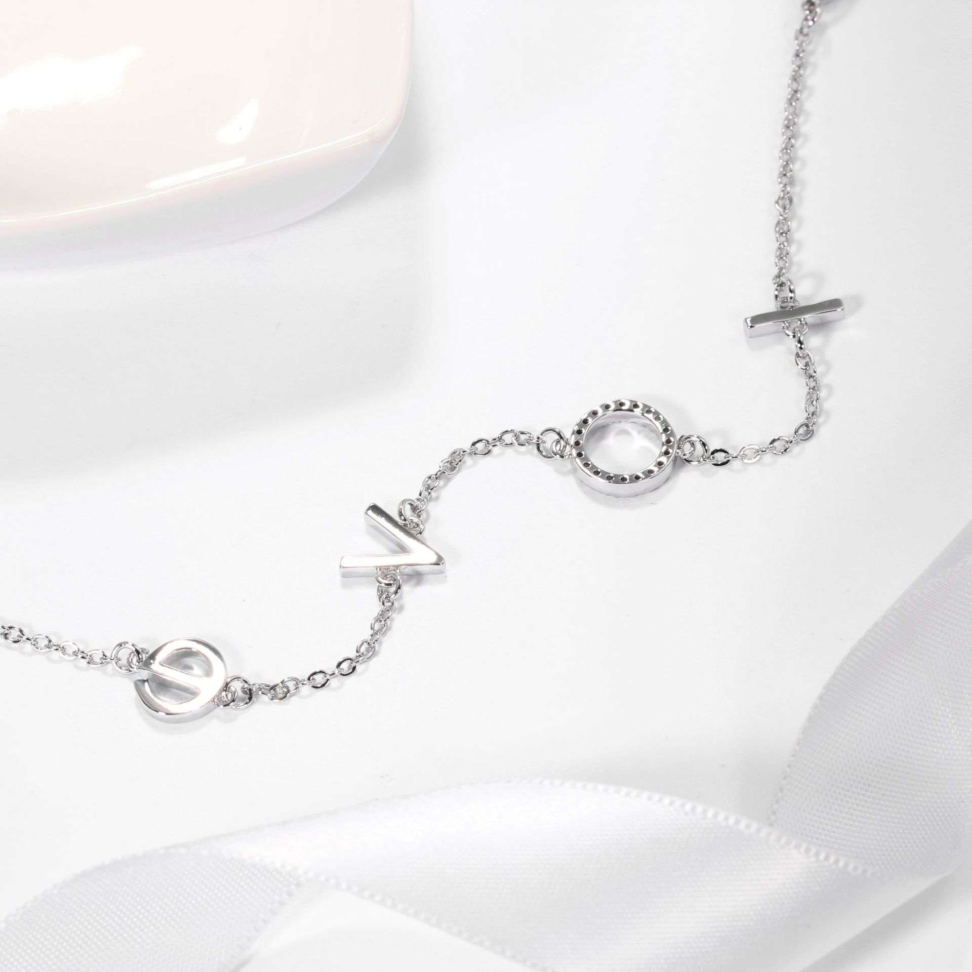 Korean Version Of LOVE Letter Ladies Simple Girlfriend Personality Crystal Bracelet