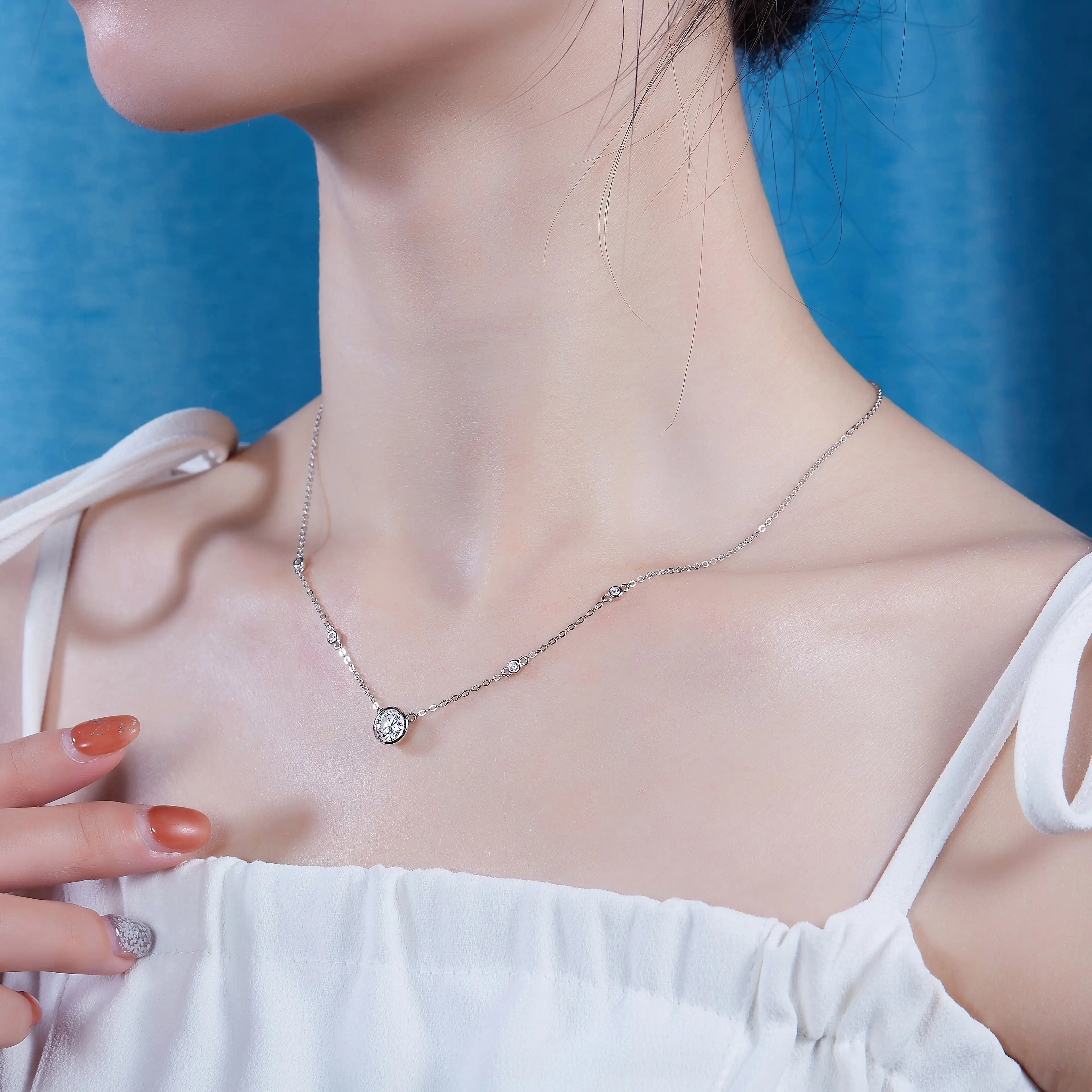 1Natural Reverie - A Fashionable And Luxurious Diamond Jewelry Pendant Set With 1-carat Moissan Diamond S925 Sterling Silver And Platinum Plating Prohibit Tk Sa