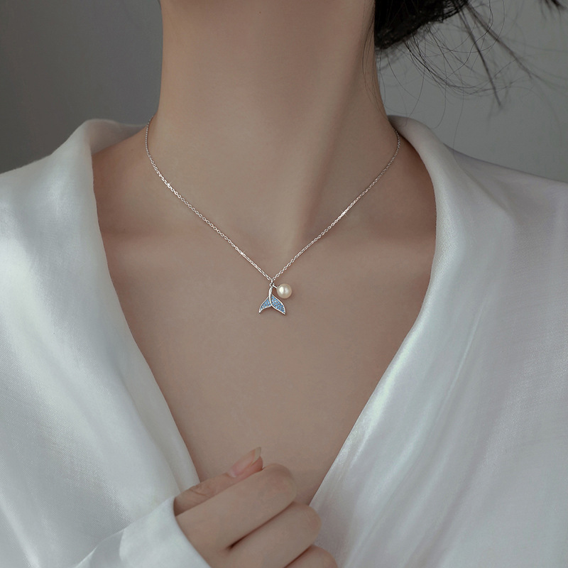 Fishtail Pearl Necklace Tassel Clavicle Chain