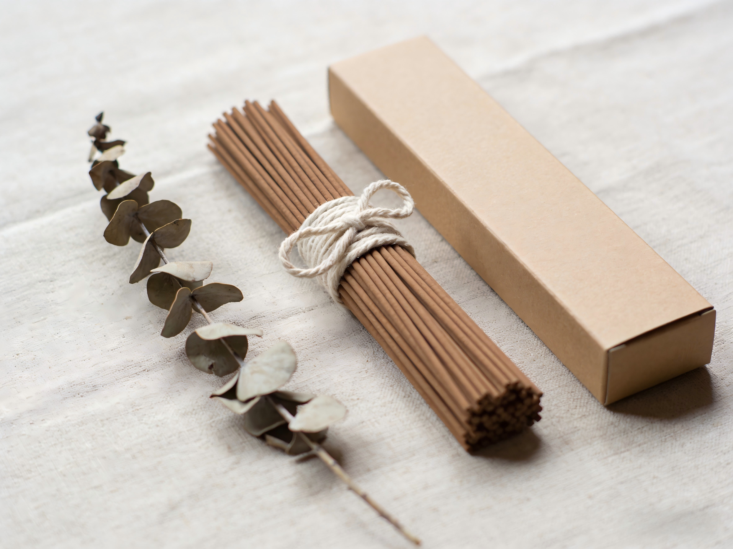 Encens Naturel Bois Agar – Fragrance Authentique - image 7