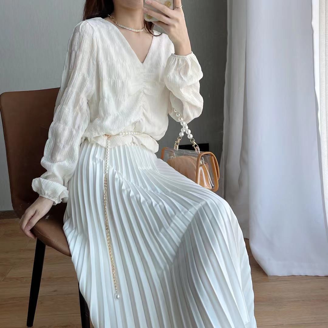 Self-made Cloud Shirt  Pleated V-neck Long Sleeves