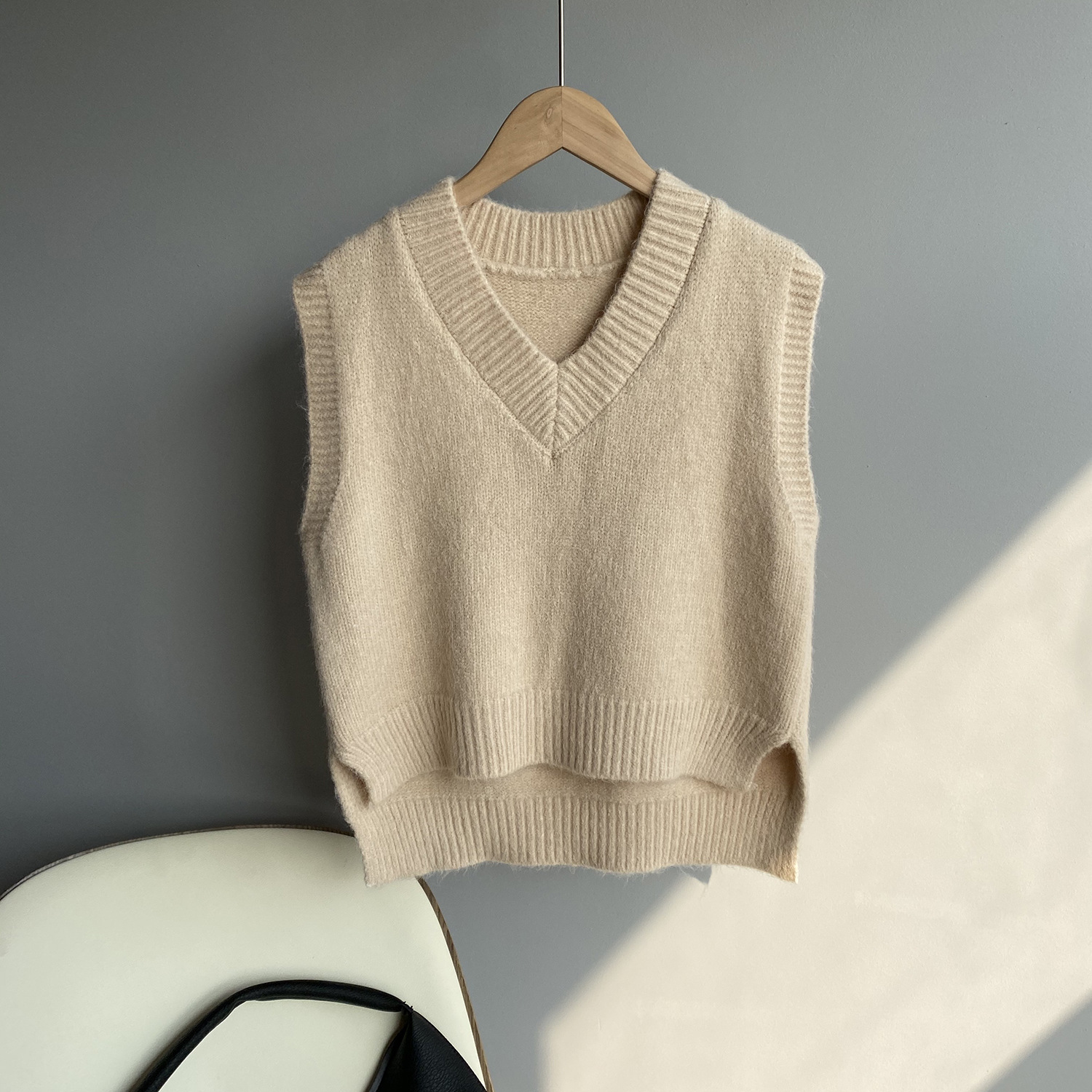 Title 6, Basic Short Ice Cream Color V-neck Knitted Vest...