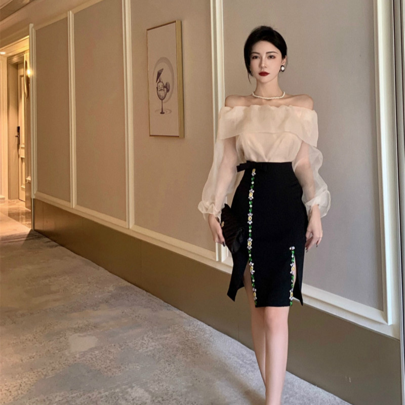 Two-piece Neckline Long-sleeved Ruffled Chiffon Shirt And Skirt