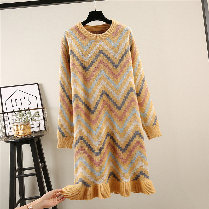 Loose Ruffled Bottoming Sweater Dress