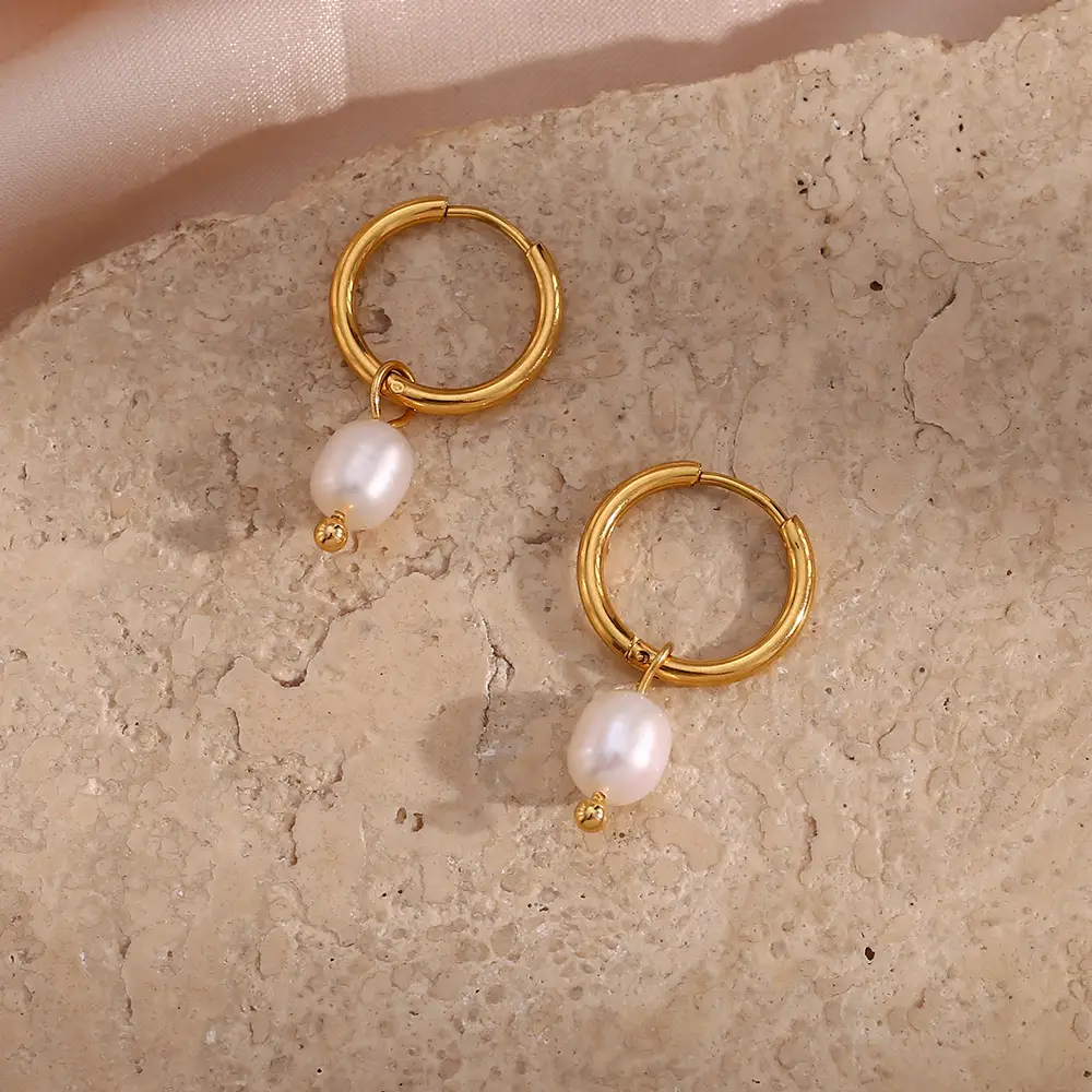 European And American INS Fashion Simple Light Luxury Earrings